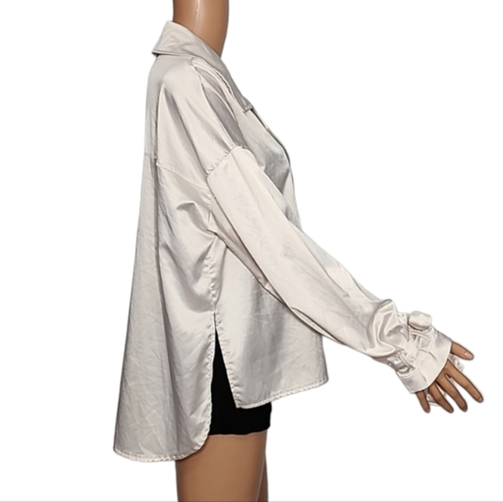 Zara Glossy Satin‎ 1  Button-Down Long Sleeve Top Blouse Size XS - Picture 5 of 10